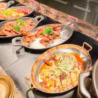 「東方之味薈萃自助餐」：餐廳口碑驚喜，必試鮑魚刀削麵及紅糖滋粑！