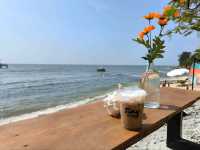 ค่าเฟ่ลับๆหาดส่วนตัว Tiny Island cafe 🏖