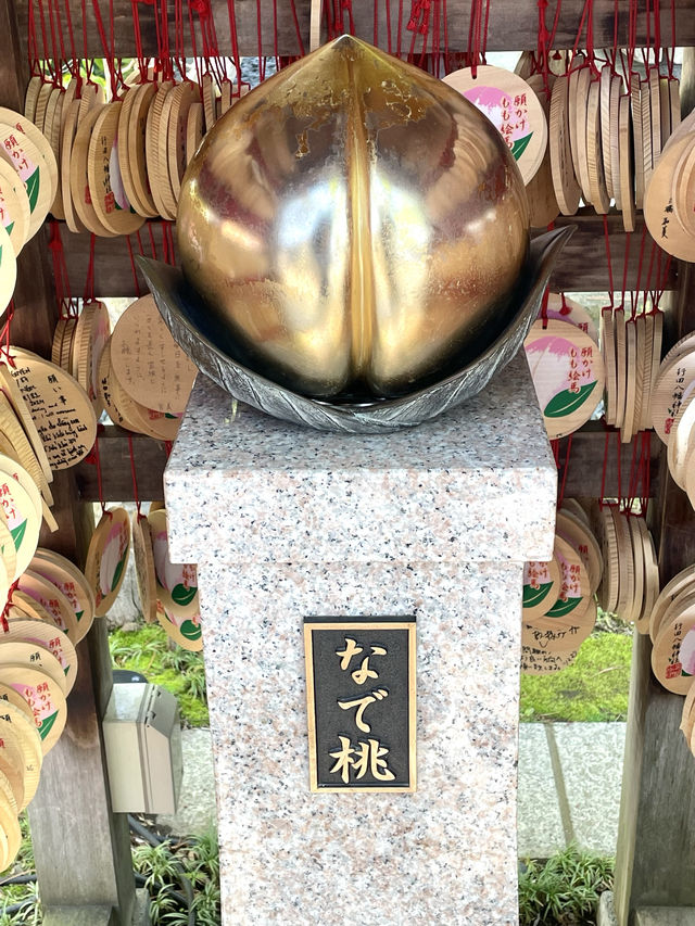 【行田八幡神社／埼玉県】花手水で溢れる境内