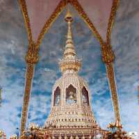พระมหาเจดีย์ชัยมงคล