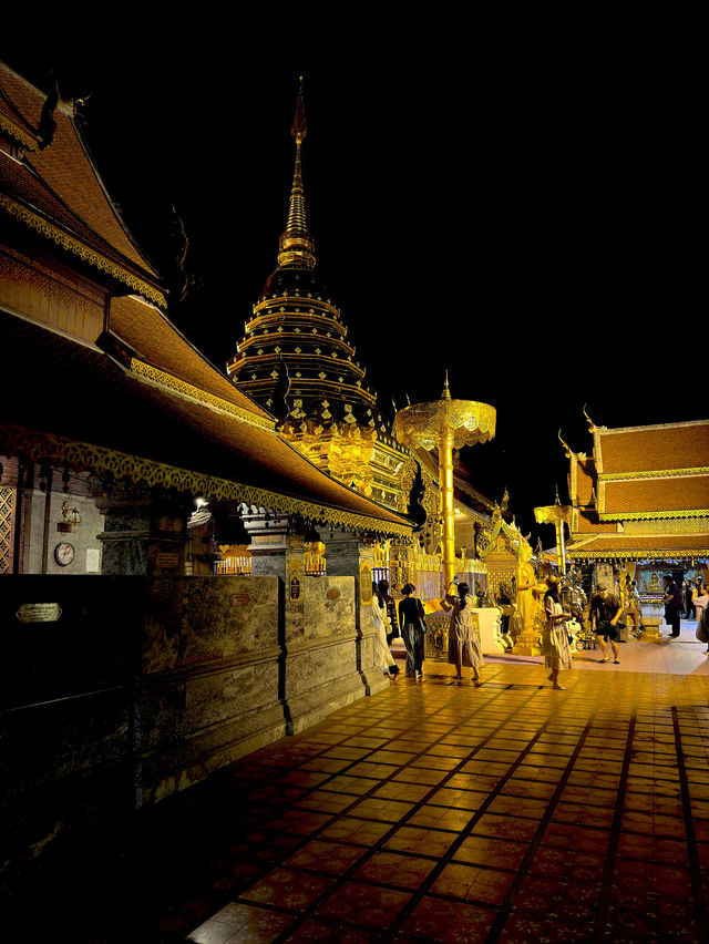 Northern Thailand’s Most Sacred Temple: Wat Phra That Doi Suthep ✨