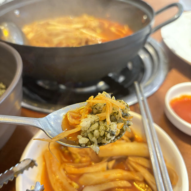 【新村/ソウル】接客も味も最高なカルビチム