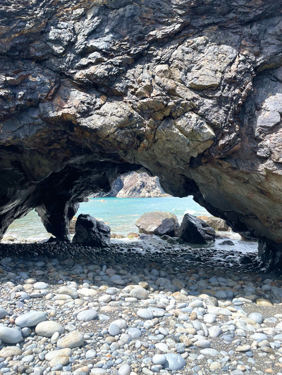 奄美大島 超神秘的！自然の洞窟🪨 | Trip.com 瀬戸内町