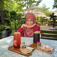 PAPACRAFT CAFE
