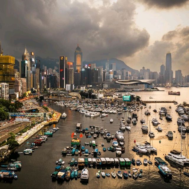 Hong Kong: A City of Vibrant Contrasts