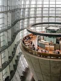 พาชมสถาปัตสวยๆที่ The National Art Center Tokyo🎌