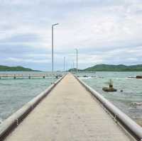 คาเฟ่และร้านอาหารบรรยากาศดีริมทะเลแสมสาร ~ สัตหีบ