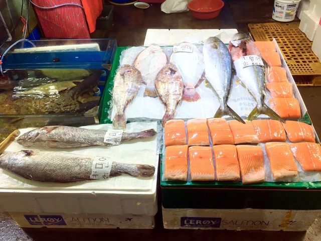 รีวิว ตลาดปลา Noryangjin 🐟🦐🦞🦀 (กรุงโซล)