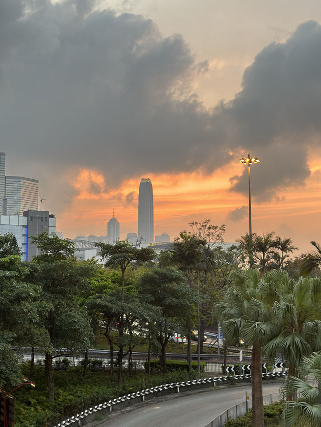 🇭🇰 香港島市中心2個日落秘景 🌅 逛街後來就對了！