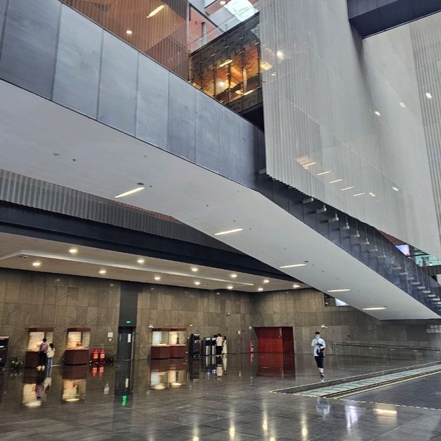 พิพิธภัณฑ์กวางตุ้ง: ย้อนรอยประวัติศาสตร์ของจีน