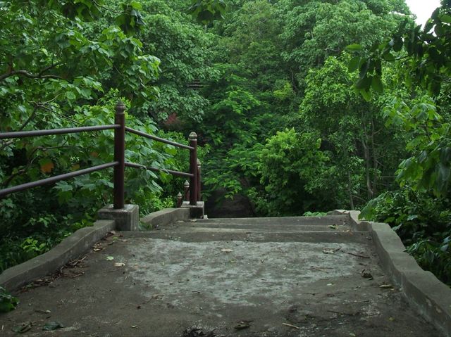 วัดเขาช่องพราน จ.ราชบุรี