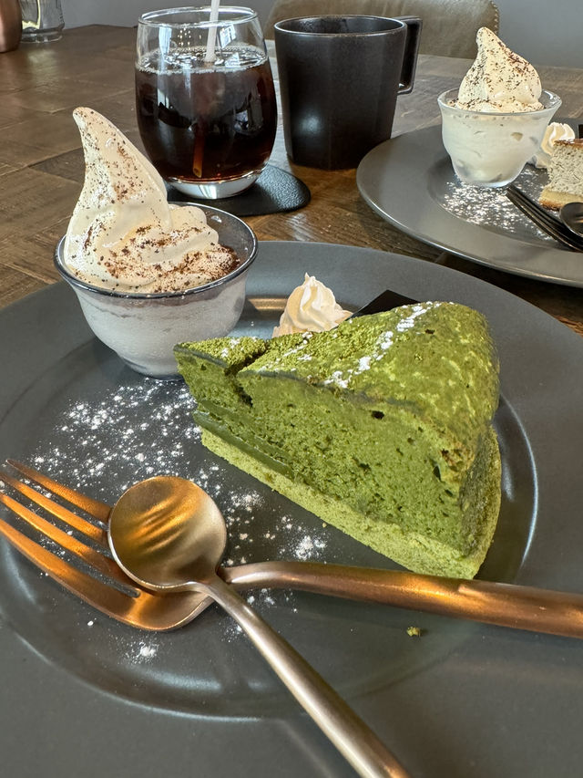 【福岡カフェ】自家焙煎珈琲とコーヒーに合うスイーツがあるカフェ☕️