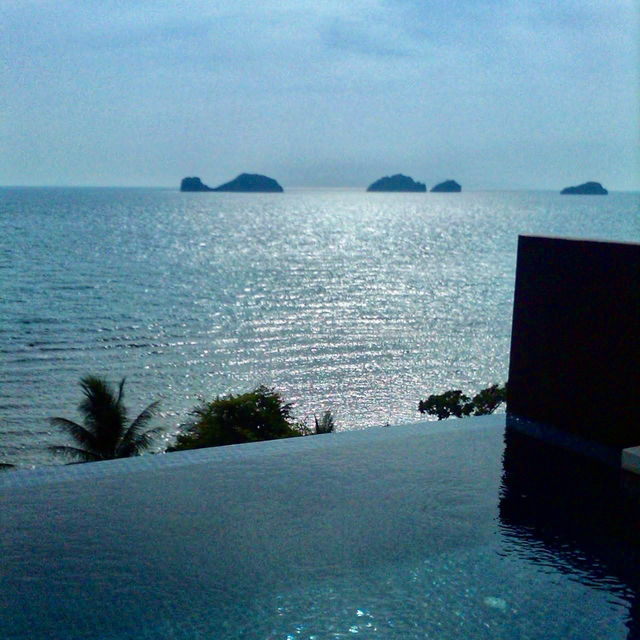คอนราด เกาะสมุย 🏝️