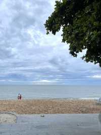 พักผ่อนที่ Baba Beach Club Hua Hin by Sri panwa