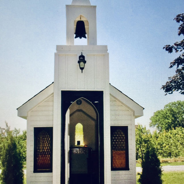 The Smallest Chapel ⛪️ I ever visited 🇨🇦 