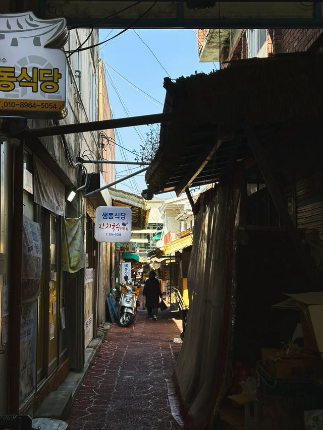 다양한 먹거리와 맛집이 있는 <공주산성시장>