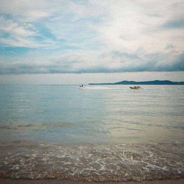 หาดสวนสนระยอง 💦