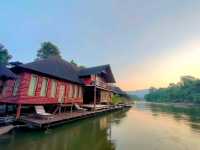 มาพักผ่อนล่องแพที่ไทรโยควิว รีสอร์ท
