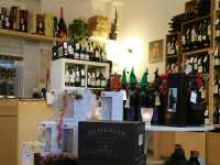 【イタリア・トリノ】こだわりの品揃えDepepe Vini