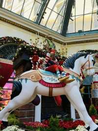 A Glamorous Christmas at the Bellagio: Las Vegas Sparkles Brighter
