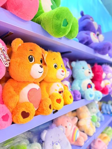 Care Bear Christmas Tree Arrives in Tsim Sha Tsui! | Trip.com Hong
