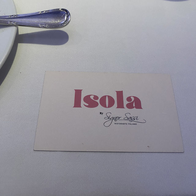 คริสต์มาสนี้ฉลองที่ Isola by Signor Sassi