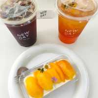 New day cafe bakery space 