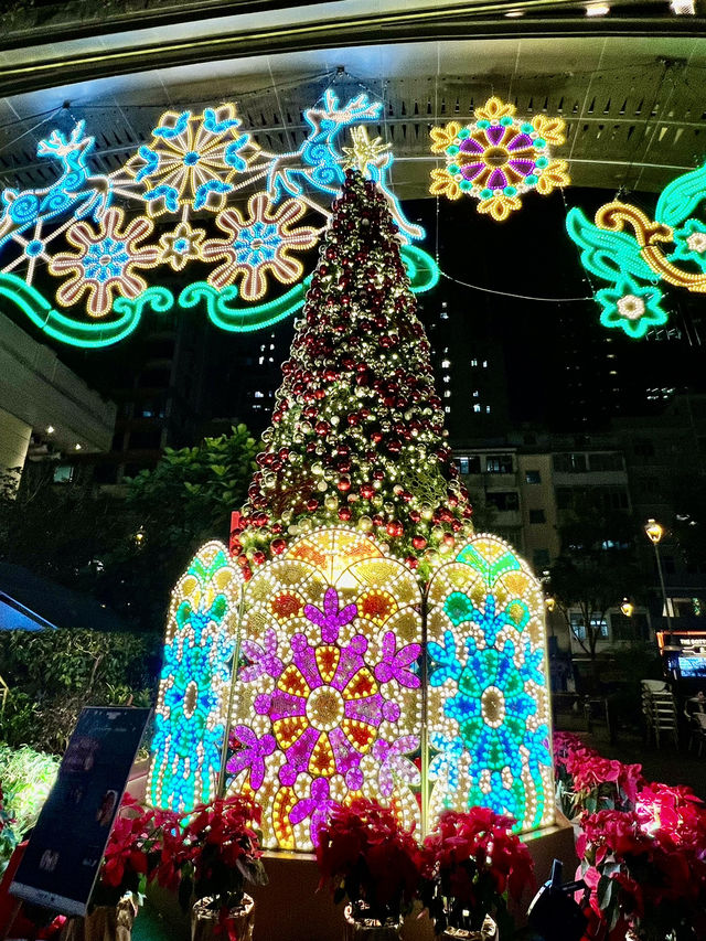 利東街「Dazzling Christmas」燈光裝置