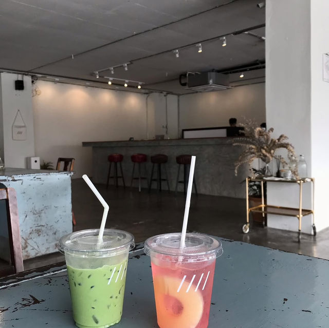 🥯คาเฟ่แสงดี ที่เชียงใหม่🍹