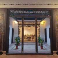 เยือนคฤหาสน์เก่าMandarin' House