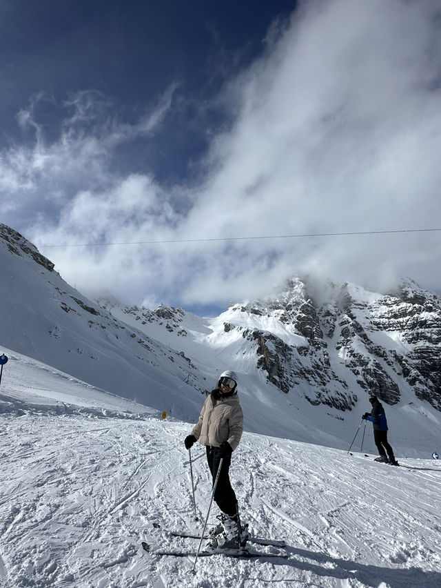 Discover the Thrills of Skiing at Schlick 2000 in Austria!