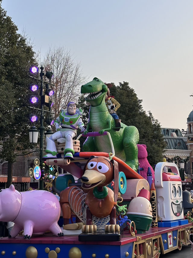 A Magical Day at Shanghai Disneyland