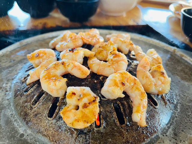 บุฟเฟ่ต์หมูกระทะ-กระทะร้อน-ชาบู อร่อยครบในที่เดียว