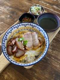 ข้าวด้งหมูแดงเตาถ่าน ศิริราช วังหลัง