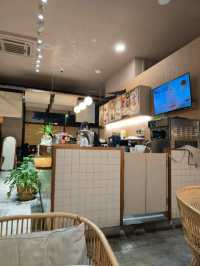 Serenity and Flavor at Oh Apong Café