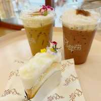 Whimsical Escapes at Plearn Cafe