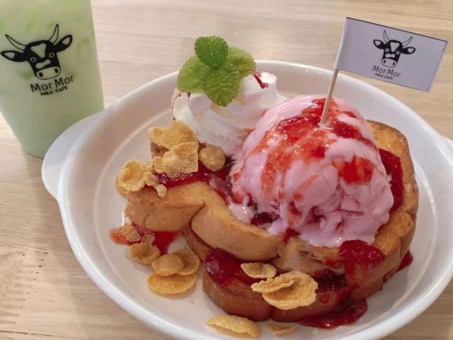 Mor Mor Milk Cafe'  🐮