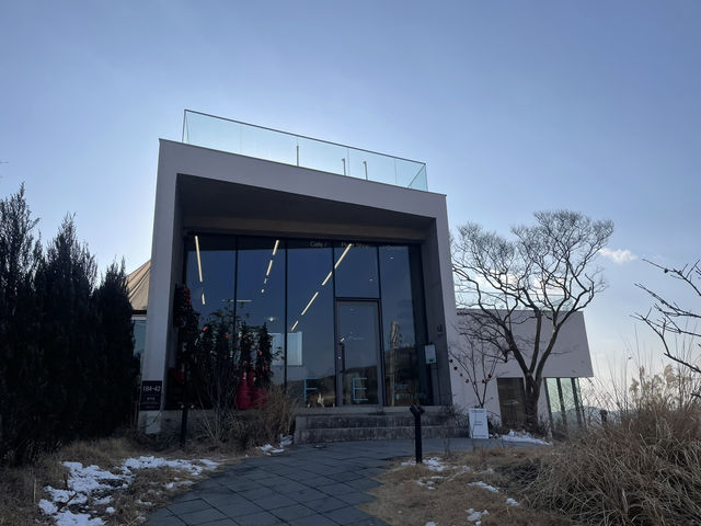 뷰가 좋은 커피 맛집, 소우모우