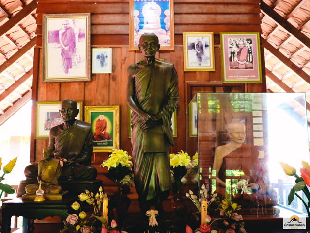 อนุสรณ์สถานบ้านเกิด หลวงปู่มั่น ภูริทัตโต 
