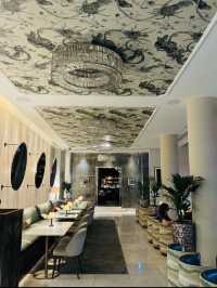 Waldorf Hilton hotel 