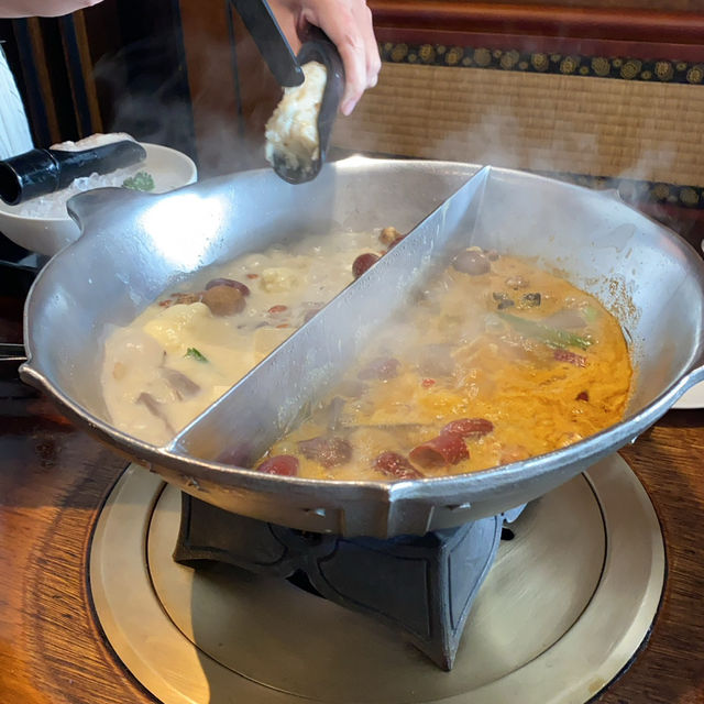 台中美食探秘：無老鍋的極致火鍋饗宴
