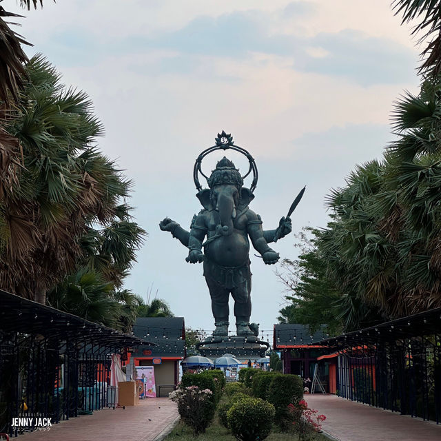 📍อุทยานพระพิฆเนศองค์ยืนปางสัมฤทธิ์ จ.ฉะเชิงเทรา 🕉