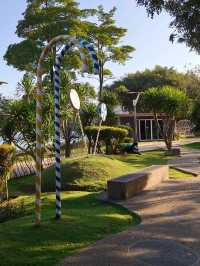 A Charming Lakeside Garden in Putrajaya