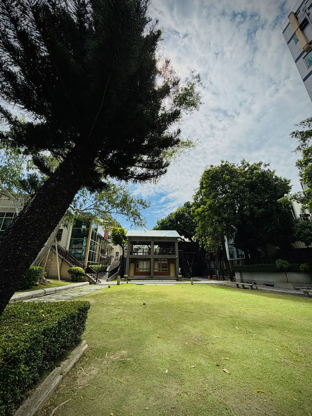 台南 🏛️ 吳園的建築之美！✨