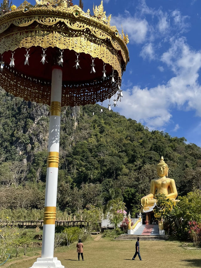 วัดนาคูหา สักการะพระเจ้าต๋น 🙏🏼