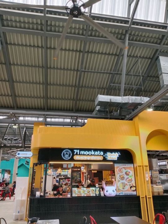 เดอะกลาสมาร์เก็ต บางนา ร้านดังร้านเด็ดเพียบ