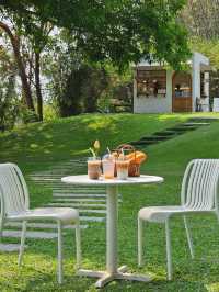 Favor Field Cafe | ราชบุรี