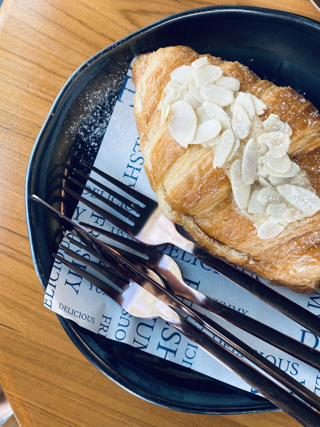 Paragraph Cafe & Eatery ร้านอาหารสไตล์ฟิวชั่น