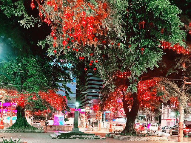 A Taste of Tradition After Dark in Binondo