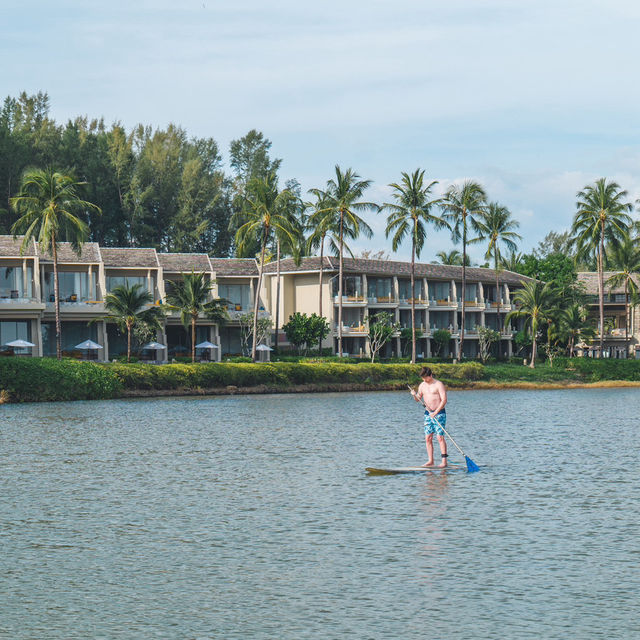 ที่พำนักของเทวดาริมหาดเขาหลัก